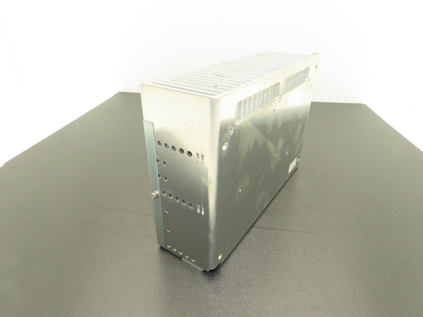 Idec Izumi ED3L-G24A2F Power Supply 200-240V 2.9A 50/60Hz Input 24V 11A Output