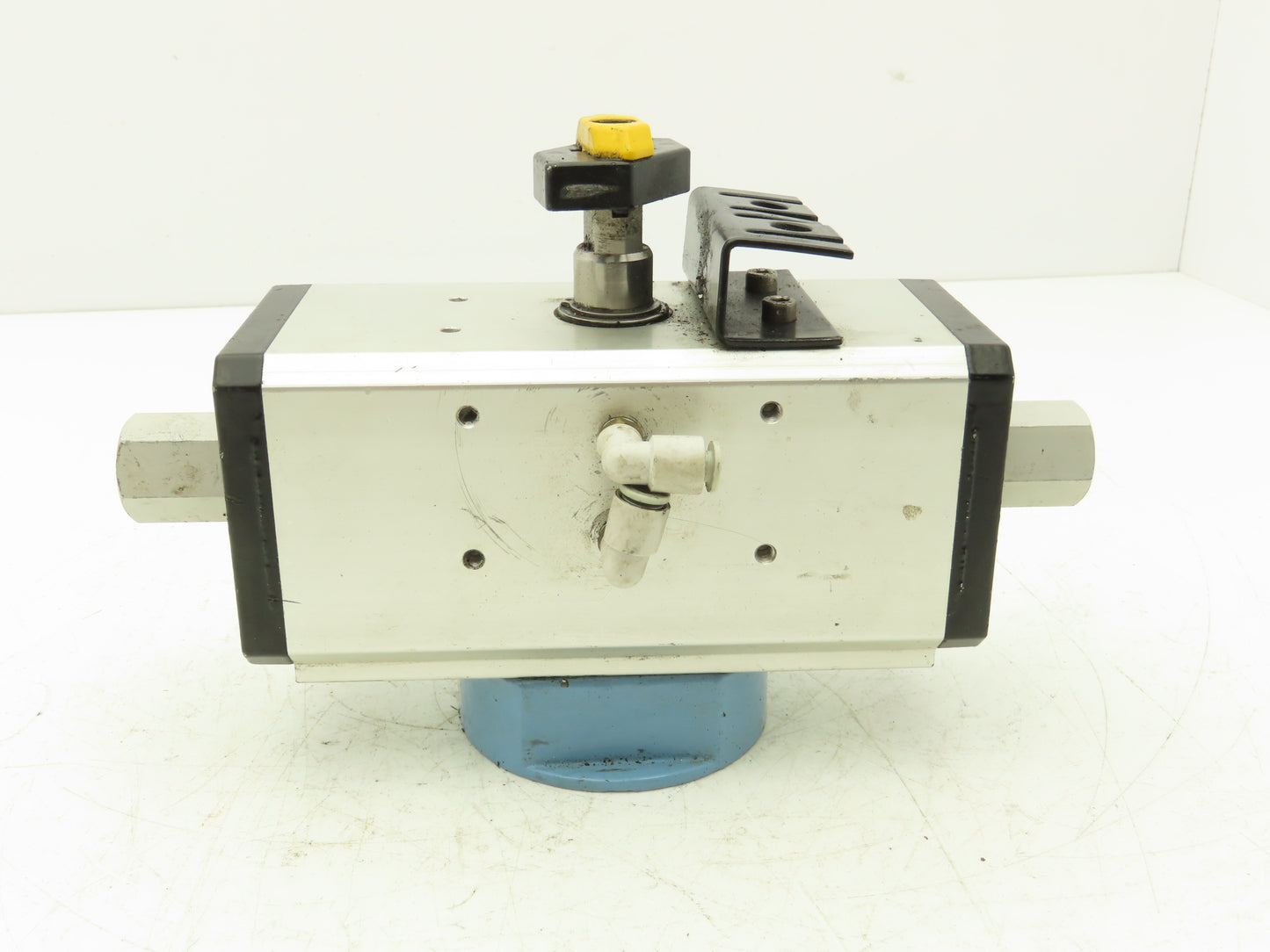 Omal DA120-F05-F07 Pneumatic Valve Actuator 121psi Double Acting