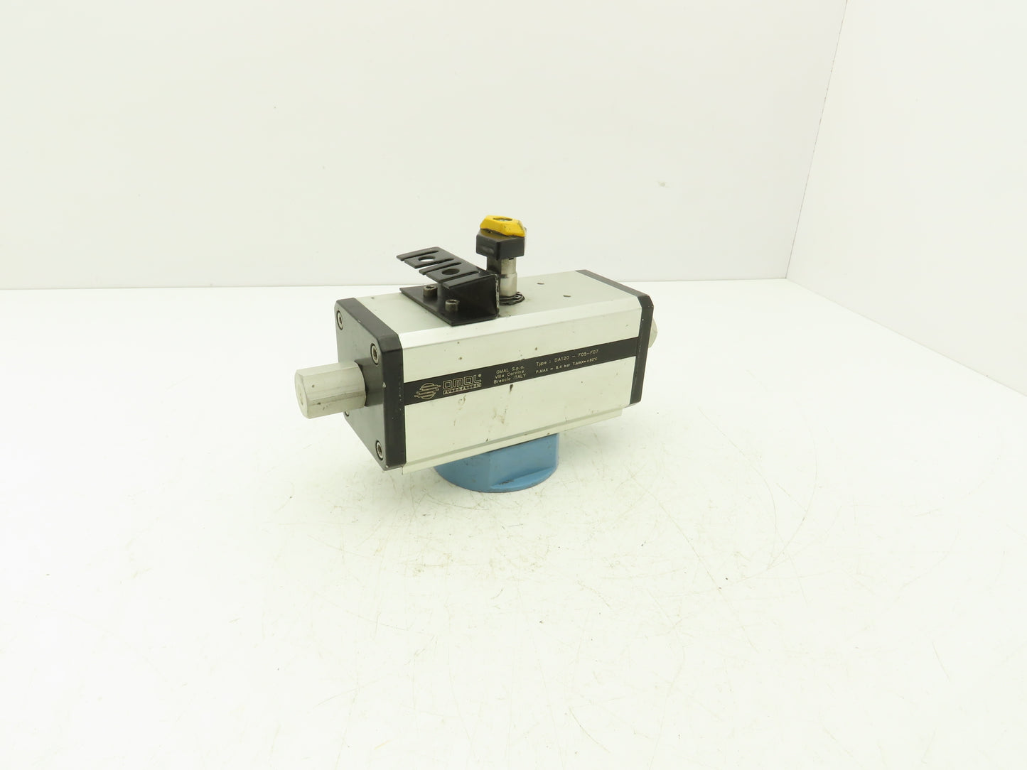 Omal DA120-F05-F07 Pneumatic Valve Actuator 121psi Double Acting