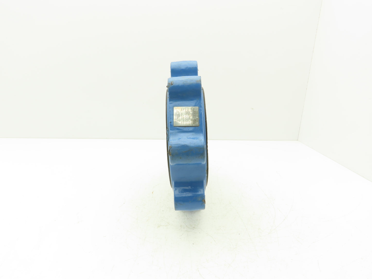 Durco 6" Lug Style Butterfly Valve Lined Disc 150psi DN150  *Cracked Seal*