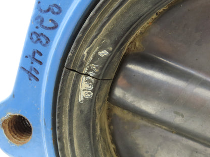 Durco 6" Lug Style Butterfly Valve Lined Disc 150psi DN150  *Cracked Seal*