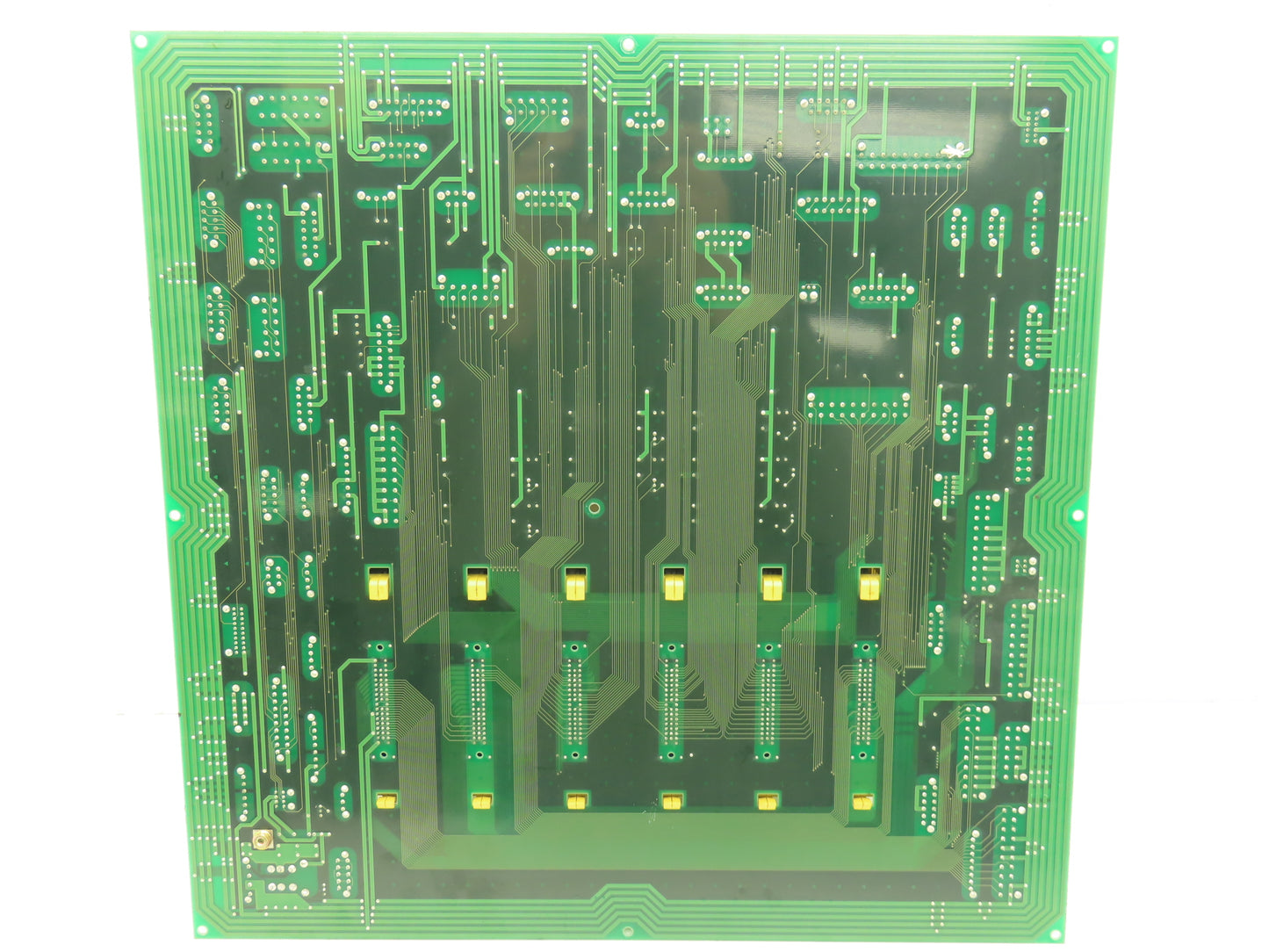 Mori Seiki AP-DTP-NH5-1 Lathe Distribution Module Relay Board With 6 I/O Cards