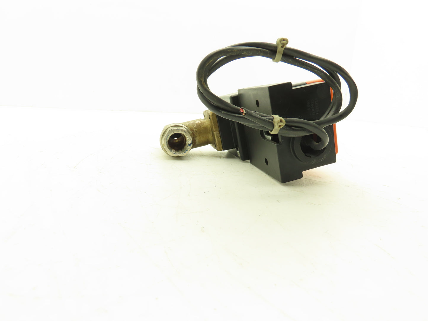 Belimo LR24-SR US Electric Actuator 1/2"Ball Control Valve 600 PSI 2-Pos 24VDC