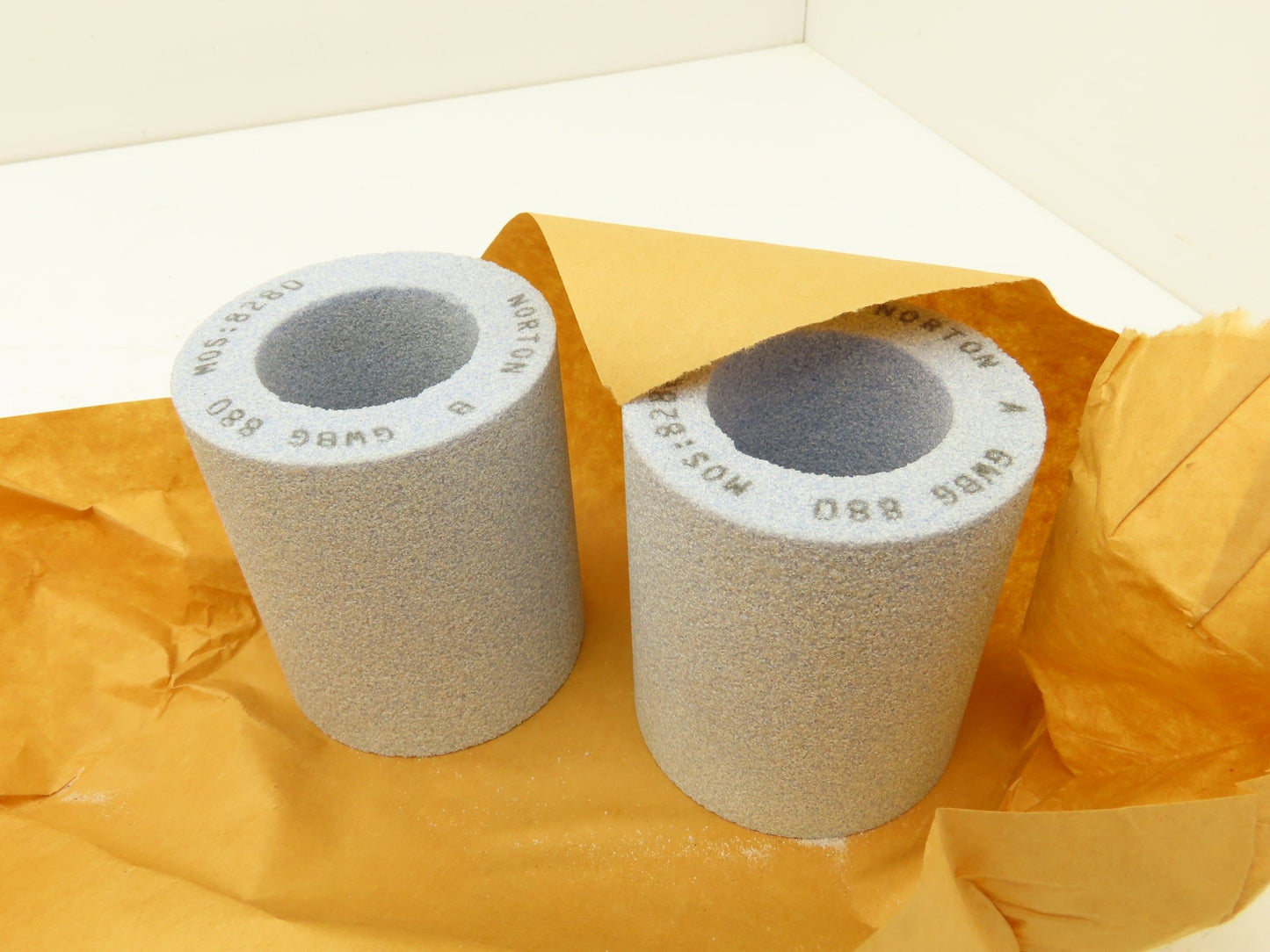Norton GWBG-880 Alundum Grinding Wheel 3x7x1-3/4" Lot of 2 Sets
