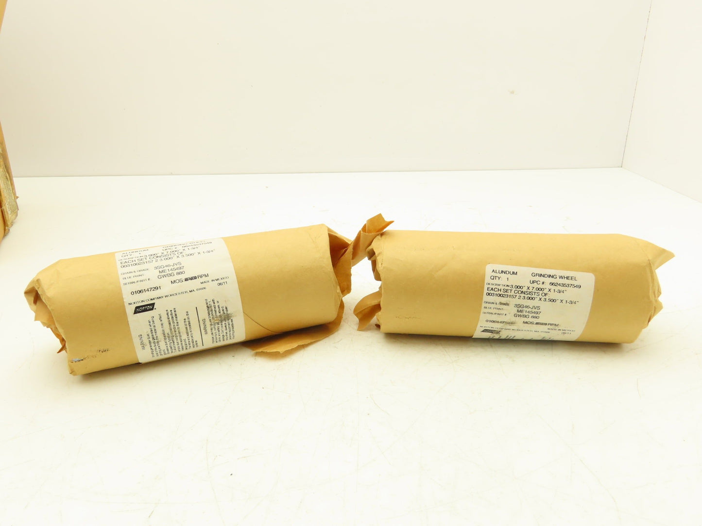 Norton GWBG-880 Alundum Grinding Wheel 3x7x1-3/4" Lot of 2 Sets