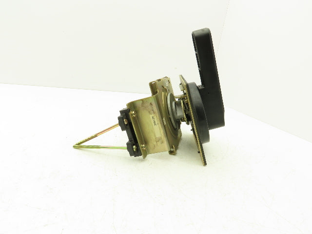 Fuji BU3KDG Circuit Breaker 300A Auto 480V 3 Pole With Through Door Operator