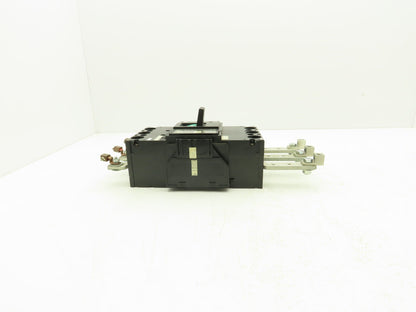 Fuji BU3KDG Circuit Breaker 300A Auto 480V 3 Pole With Through Door Operator