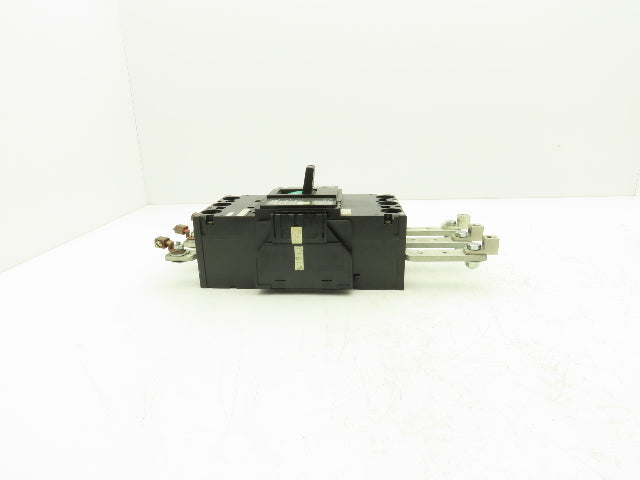 Fuji BU3KDG Circuit Breaker 300A Auto 480V 3 Pole With Through Door Operator