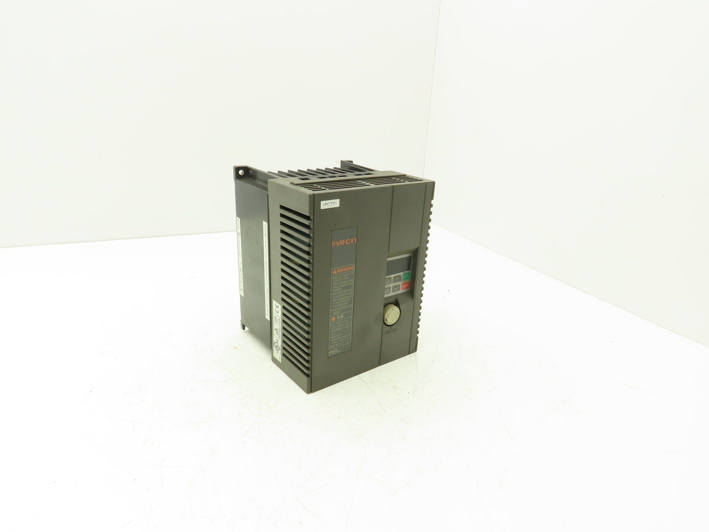 Fuji Electric FVR3.7C11S-2MO AC Drive 6.2kVA 200-230v 50/60Hz