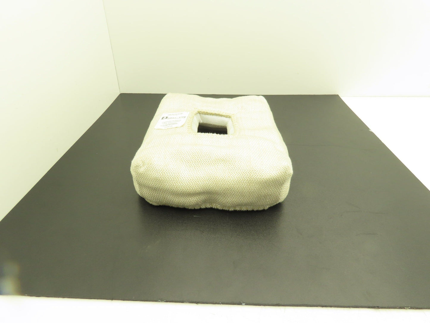 Glas-Col 102A Heating Mantle Insulation Collar 2.5" W 4" D 2.75" H