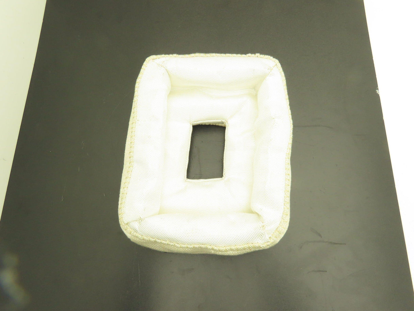 Glas-Col 102A Heating Mantle Insulation Collar 2.5" W 4" D 2.75" H