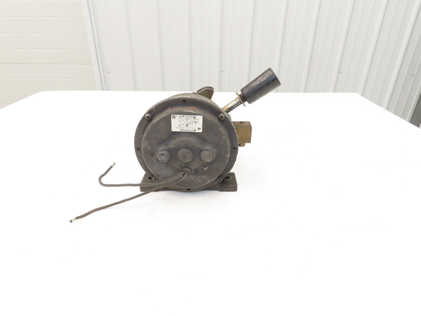 Yaskawa Electric PMED-12-HQ61 DC Wire Feeder 130rpm 18.3VDC 5.5 Amps 0.9.1.0