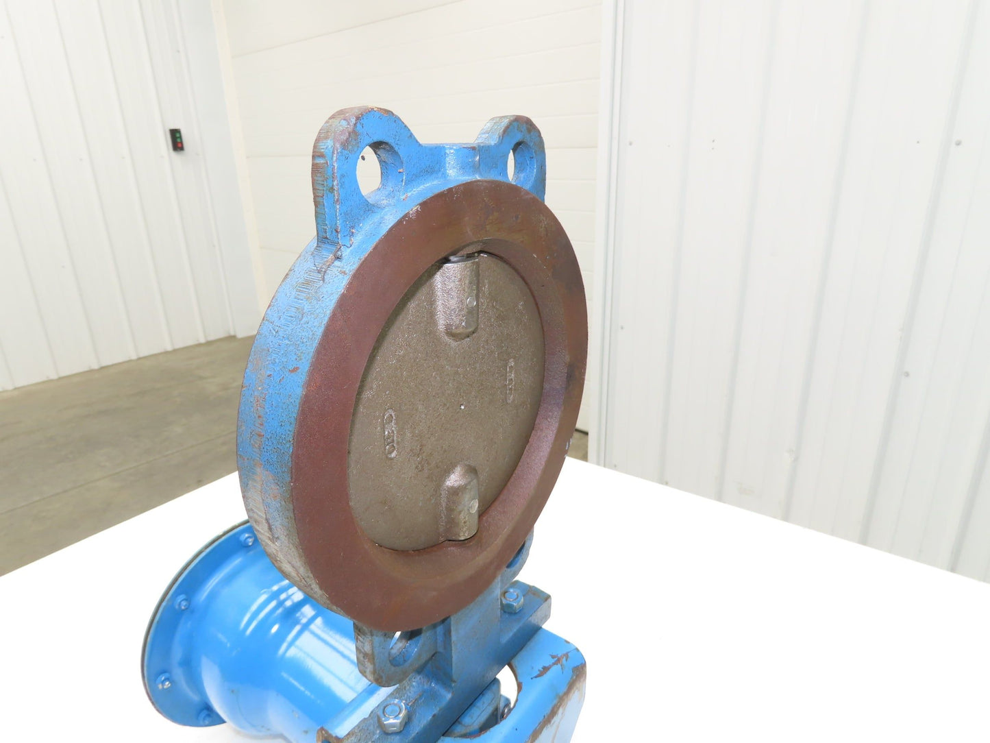 Neles-Jamesbury B60S Quadra-Powr Pneumatic Actuator + 6" Wafer Butterfly Valve