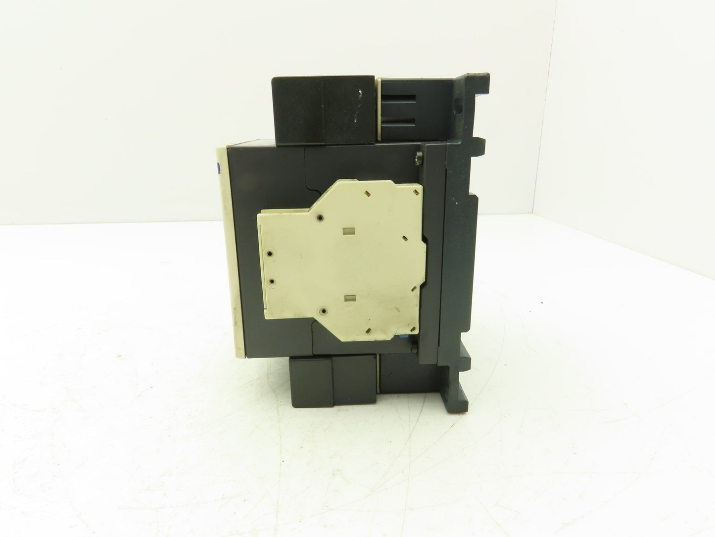 Telemecanique LC1D115 Motor Starter Contactor 250A 1000V 3 Pole 110V Coil