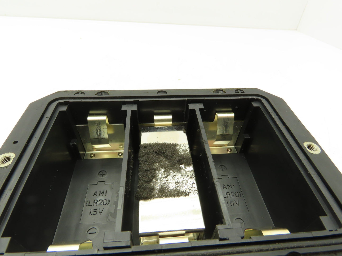 Fanuc A02B-0236-C281 Fanuc Battery Holder 2 "D" size Batteries