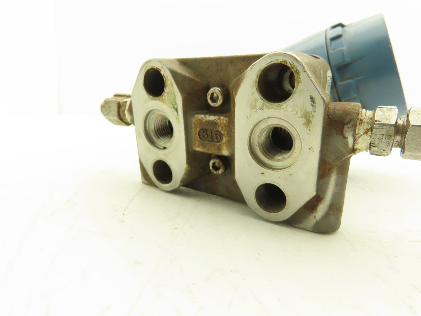 Rosemount 3051CD3A22A1AB4E5 Pressure Transmitter Display 10.5-55VDC 3626 PSI