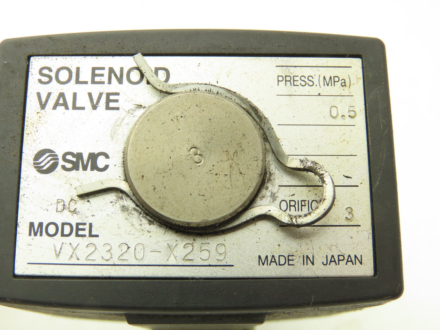 SMC VX2320-X259 Pneumatic Air Solenoid Valve 0.5MPa 24VDC coil Lot of 2