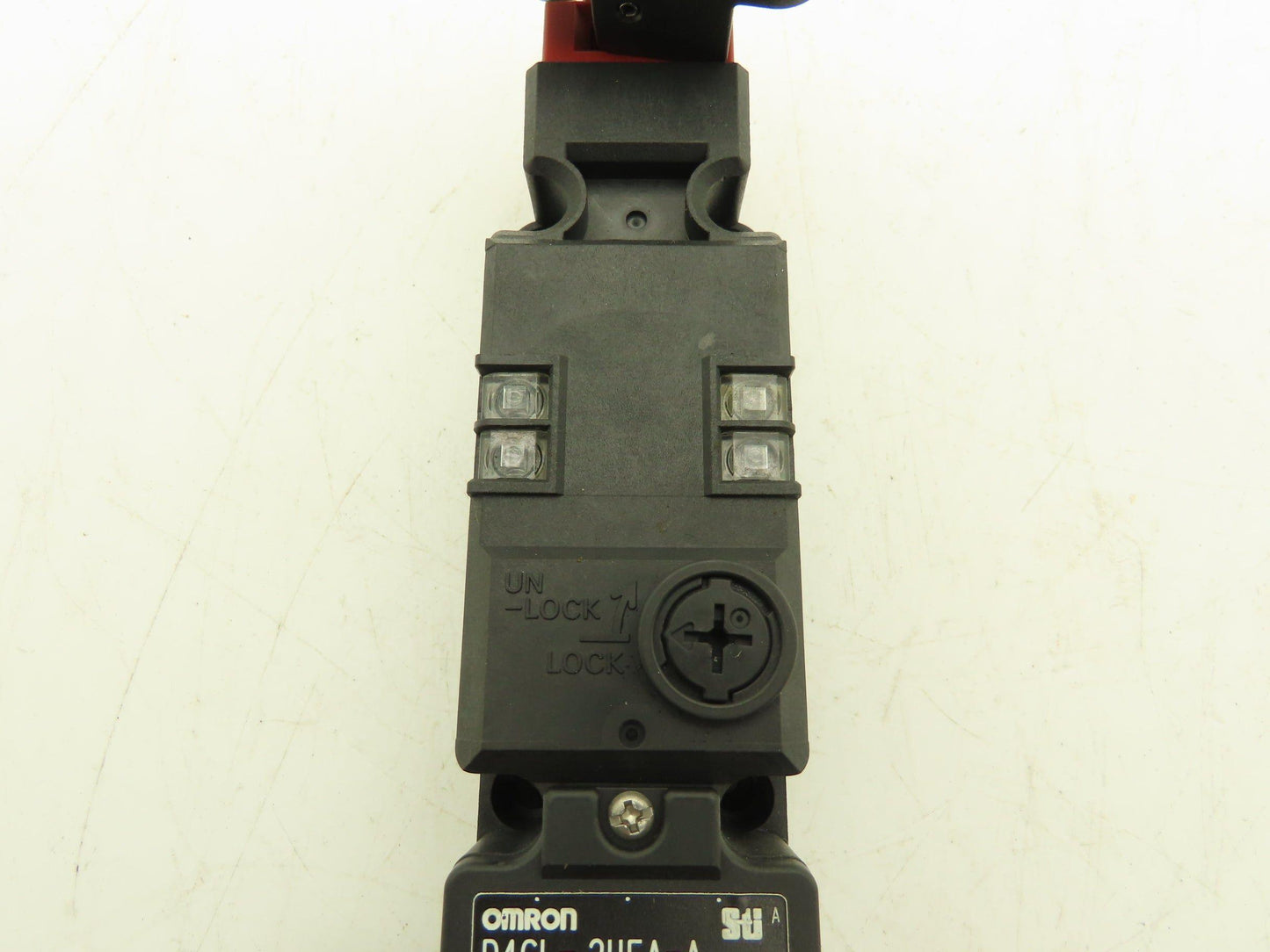 Omron D4GL-2HFA-A Guard Safety-Door Switch Interlock Solenoid Release 24VDC