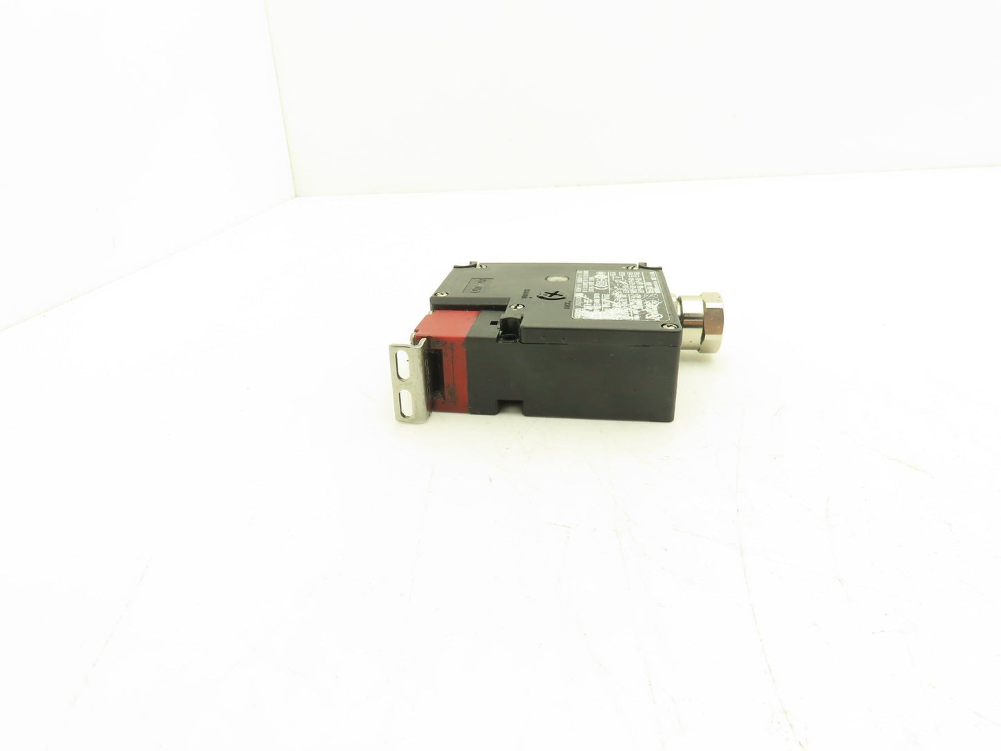 Omron D4NL-2HFA-BS Guard Safety-Door Switch Interlock Solenoid Release 24VDC
