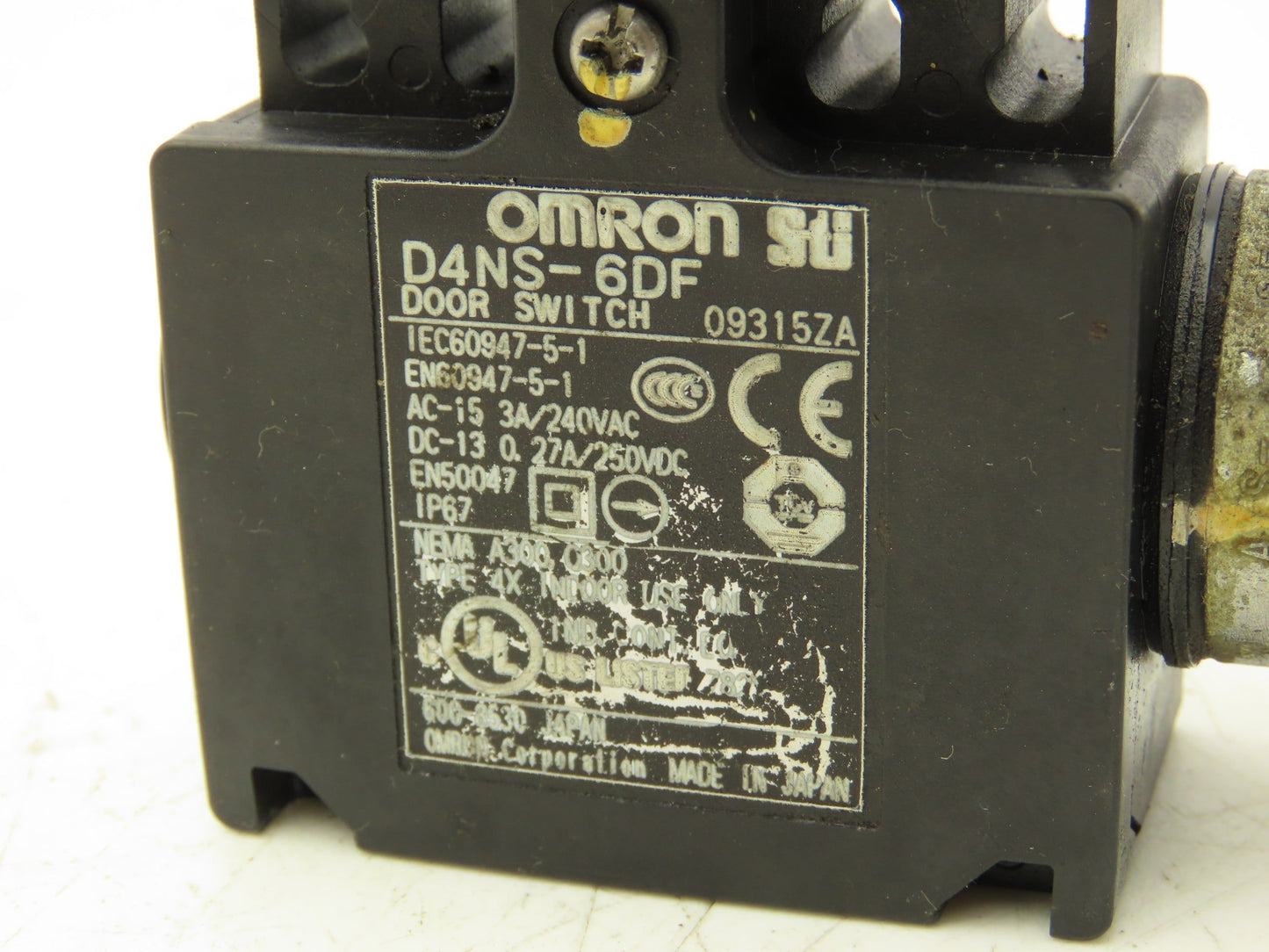 Omron D4NS-6DF Safety-Door Switch IP67 Lot of 3