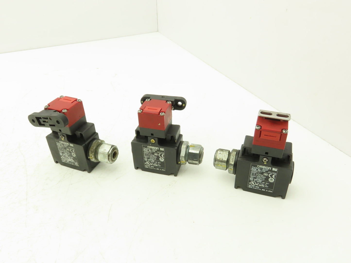 Omron D4NS-6DF Safety-Door Switch IP67 Lot of 3
