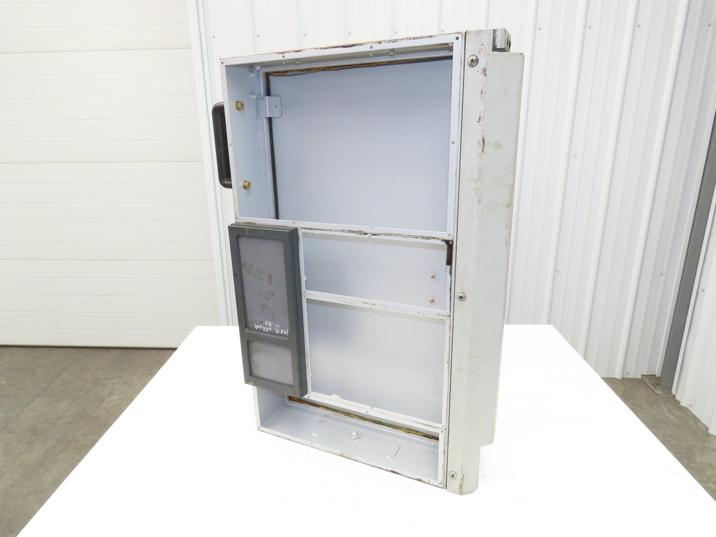 Mori Seiki NH5000 Operator Consolet Enclosure 77mmx43mmx11mm