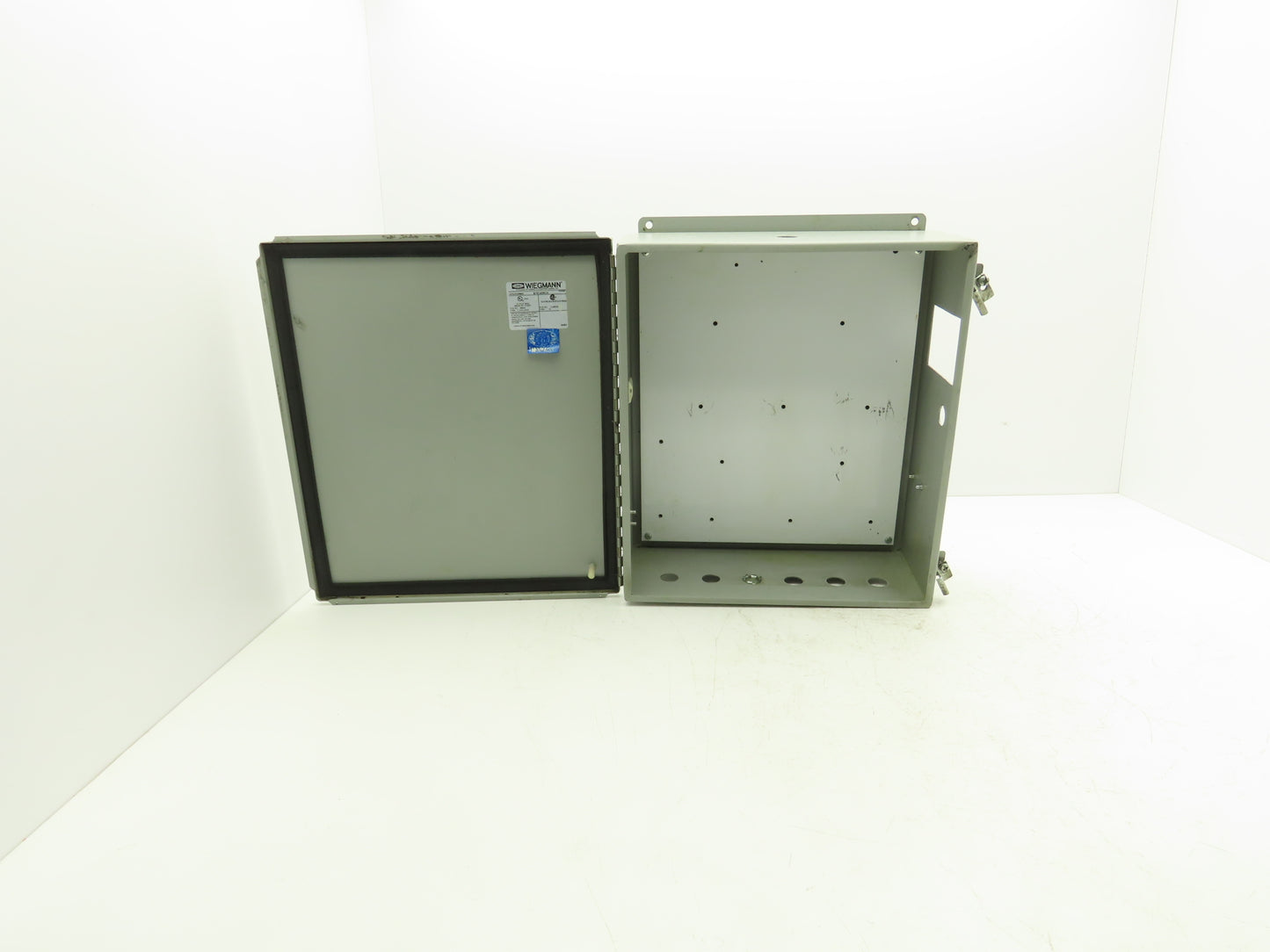 Wiegmann B161406CH Electrical Enclosure 16"X14"X6" Hinge Wall Mount Panel