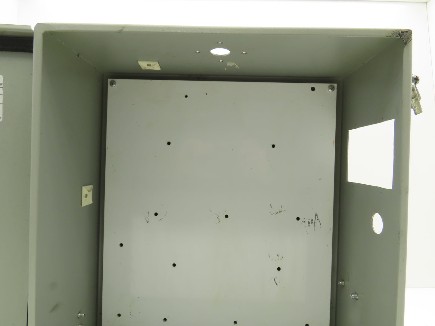 Wiegmann B161406CH Electrical Enclosure 16"X14"X6" Hinge Wall Mount Panel