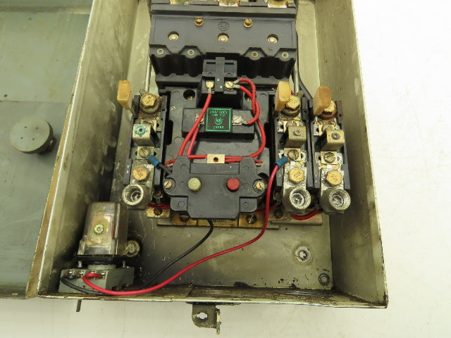 Allen Bradley 709-DOA1 Enclosed NEMA Size 3 Motor Starter 240V 60Hz