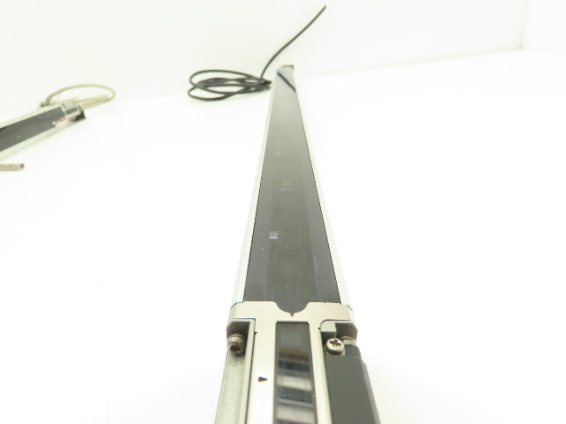 Keyence SL-V16L Light Curtain Transmitter Receiver Set 600mm 24VDC