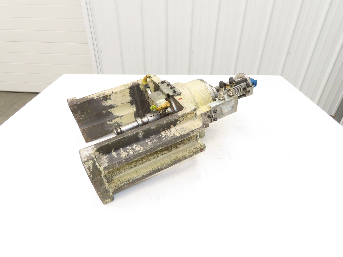 Okuma MA-60HB Lathe Milling Machine Spindle Piston Actuator Cylinder Assembly