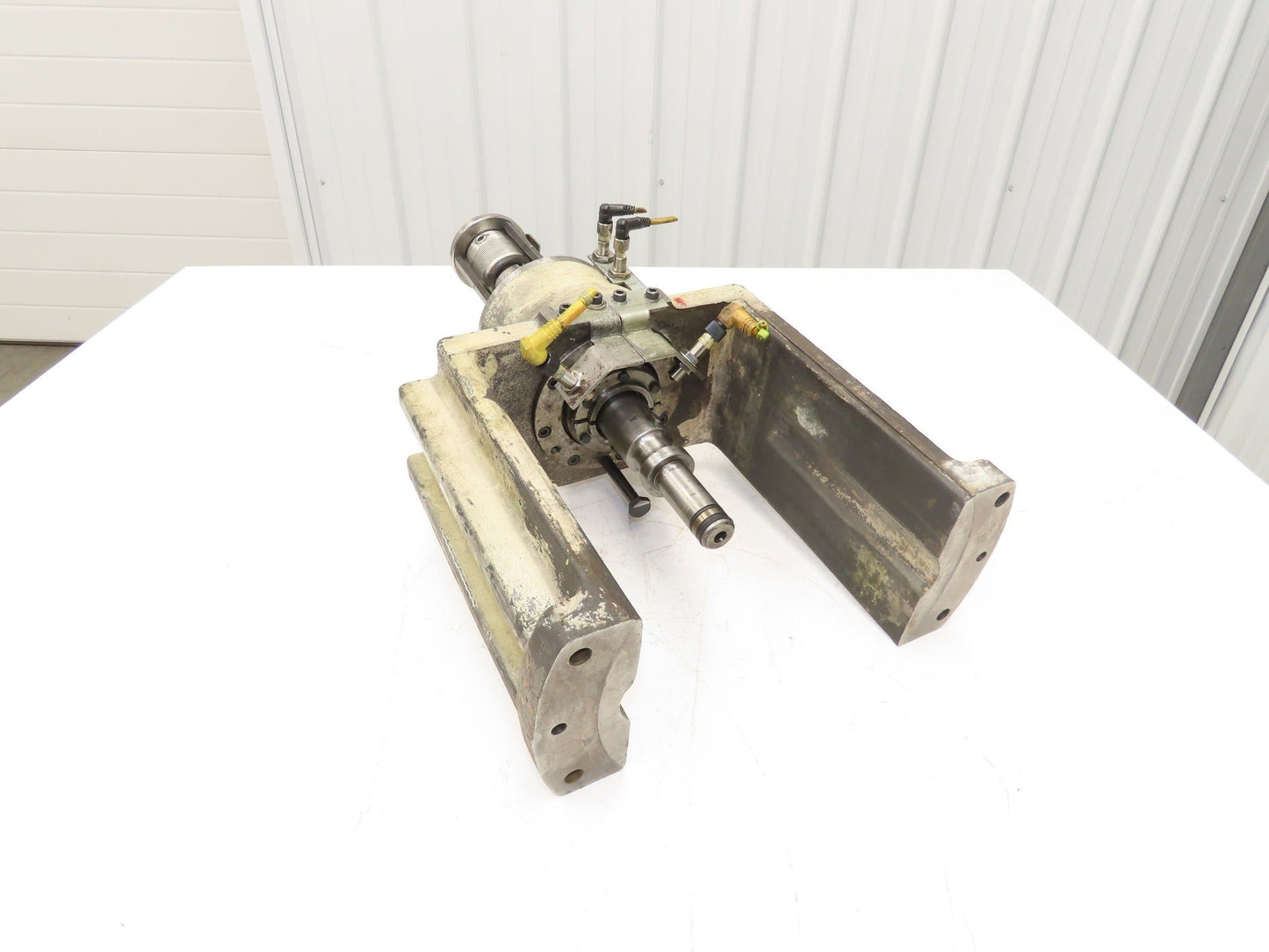 Okuma MA-60HB Lathe Milling Machine Spindle Piston Actuator Cylinder Assembly