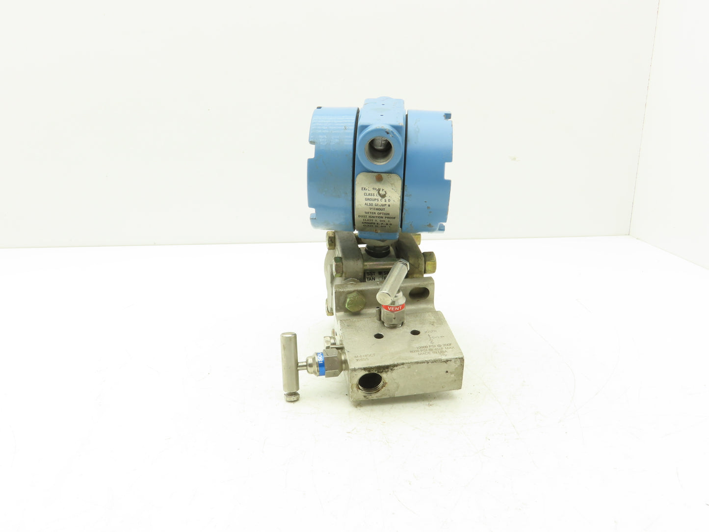 Rosemount M-618SCT316SS 1151GP7E22B1 Pressure Transmitter 45VDC 300 PSI & Valve