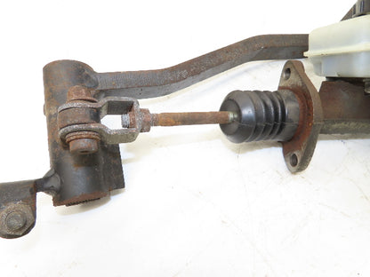 Hyster E60Z-33 Brake Pedal Master Cylinder Assembly