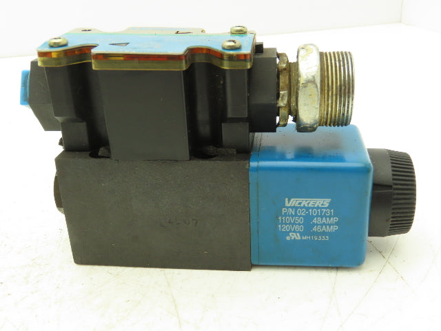Vickers DG4V-3S-7A-M-FW-B5-60 Hydraulic Directional Solenoid Valve 120V Lot of 2