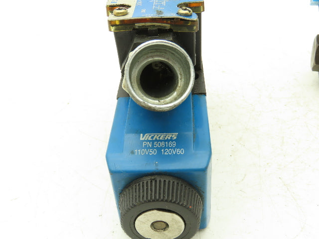 Vickers DG4V-3S-7A-M-FW-B5-60 Hydraulic Directional Solenoid Valve 120V Lot of 2