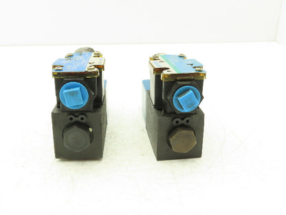 Vickers DG4V-3S-7A-M-FW-B5-60 Hydraulic Directional Solenoid Valve 120V Lot of 2