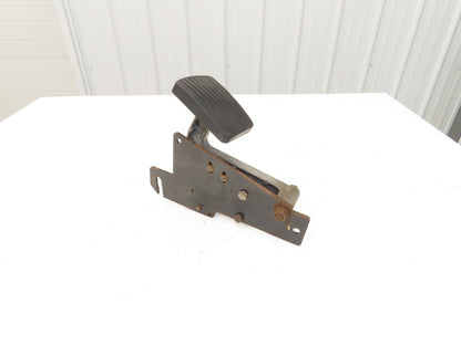 Hyster E60Z-33 Throttle Go Accelerator Gas Pedal