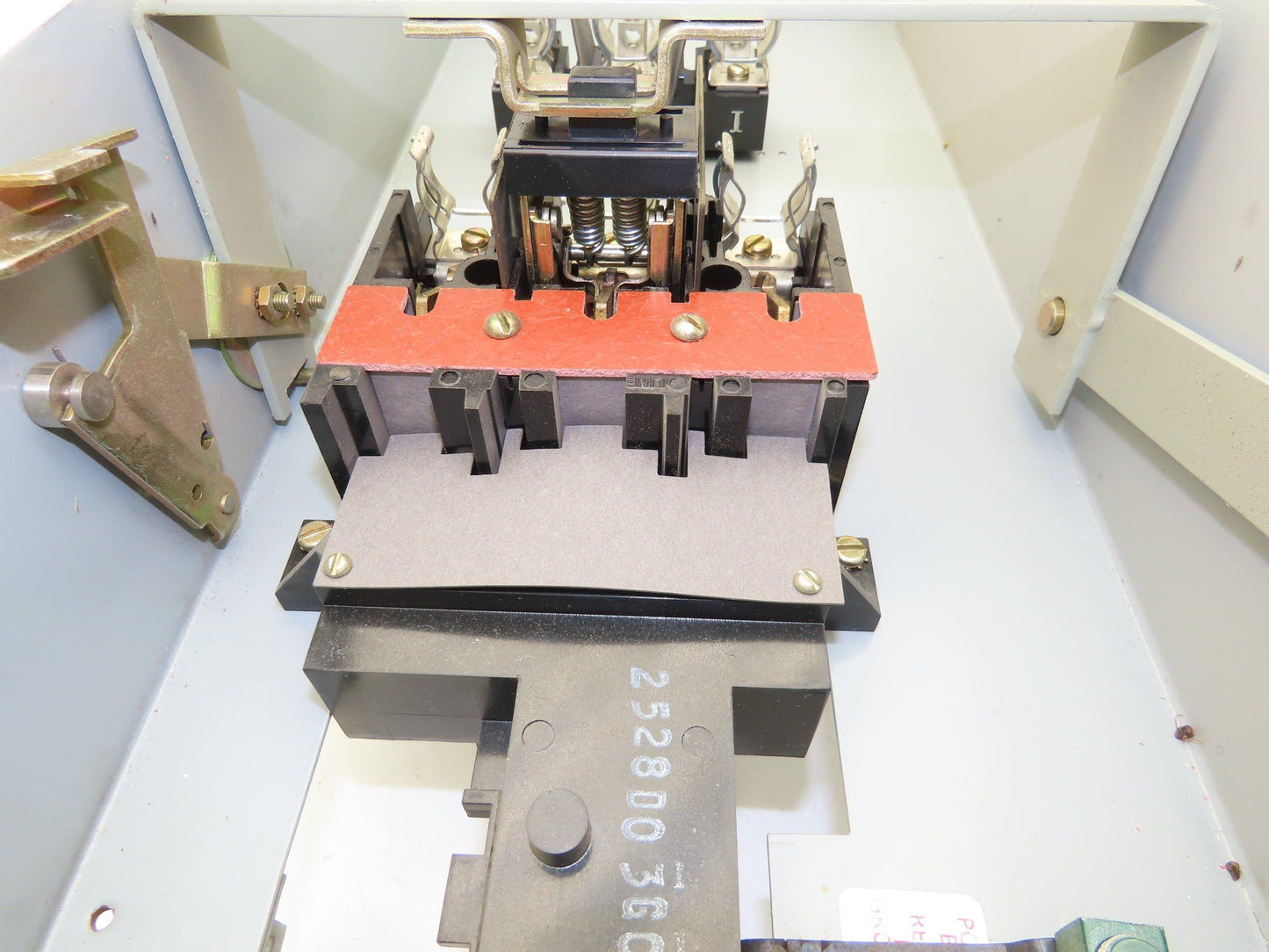 Westinghouse Fusible Busway Disconnect Switch Bus Plug 60A 600VAC 3PH 3W