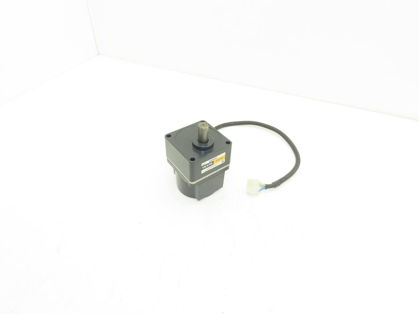 Oriental Motor FBLM440C-GF Vexta DC Inline Gearmotor 30:1 Reducer 40W 100rpm