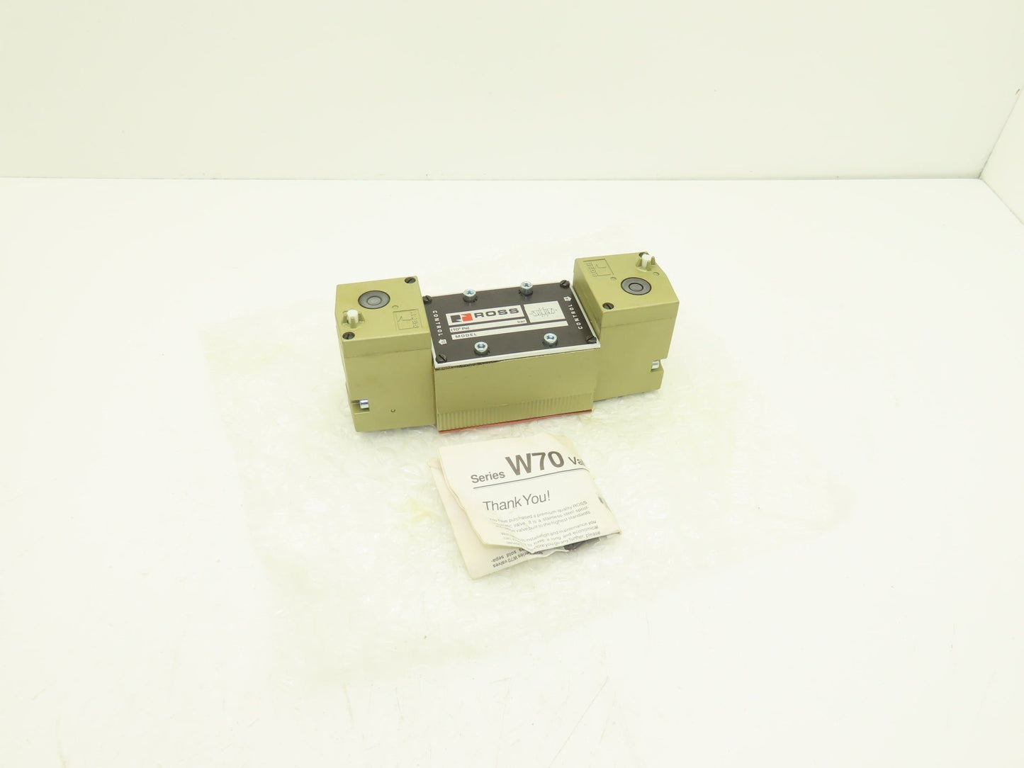 Ross Controls W7077C4332 Pneumatic Dual Solenoid Air Valve 14.5-145psi 110-120v
