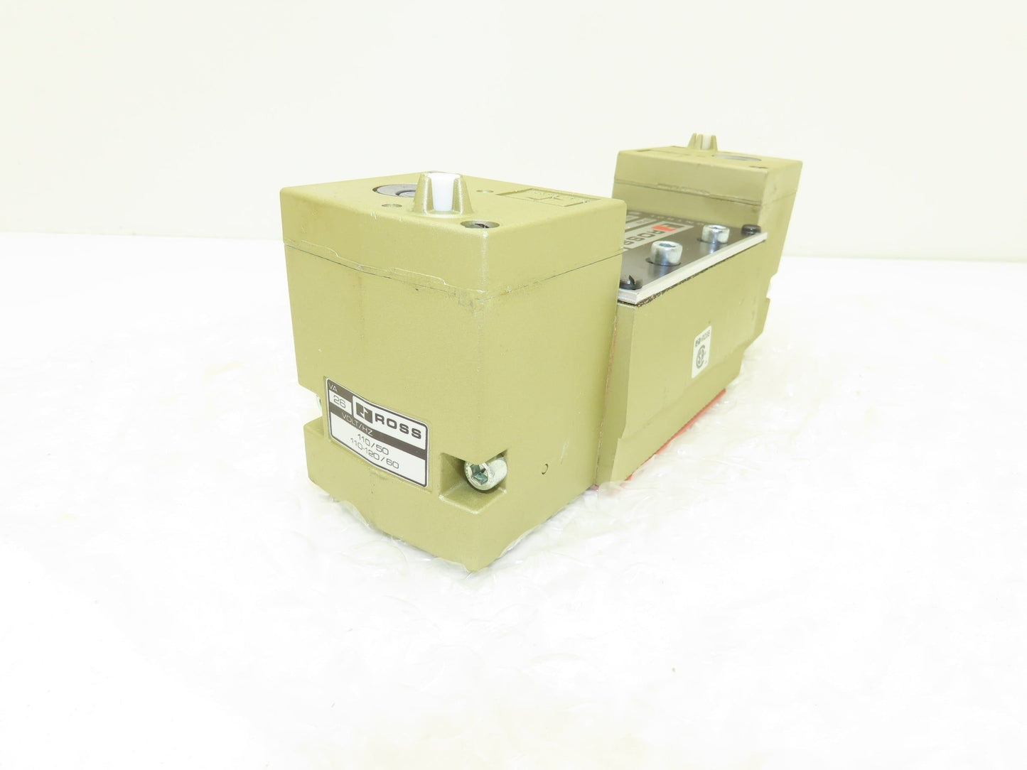 Ross Controls W7077C4332 Pneumatic Dual Solenoid Air Valve 14.5-145psi 110-120v