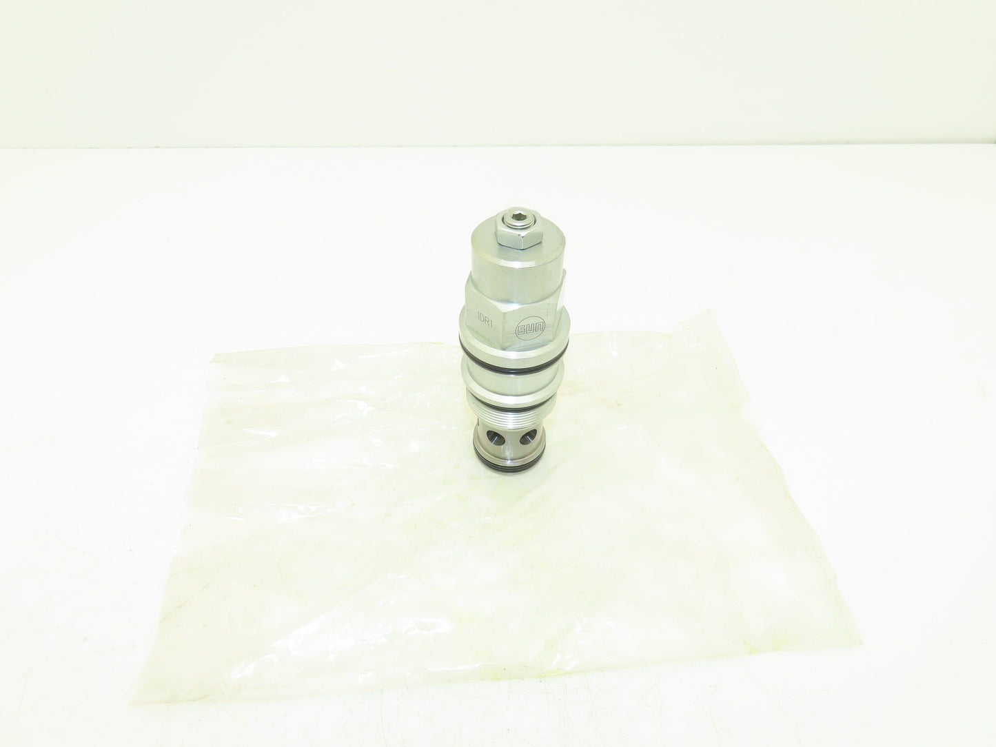 Sun Hydraulics CBIG LKV Hydraulic Counterbalance Valve Cartridge 5000PSI Max