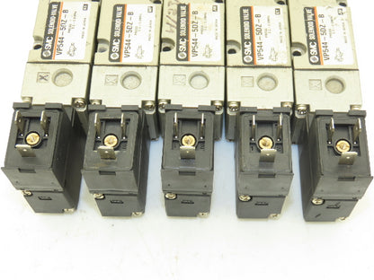 SMC VP544-5DZ-B Pneumatic Air Solenoid Valve 24V Coil Lot of 5