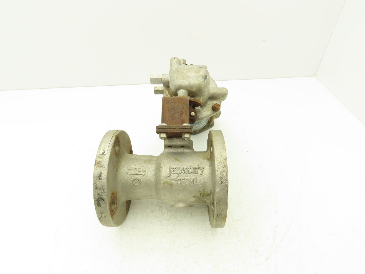 Jamesbury 5150 31 3600TT 2" Flanged Ball Valve Pneumatic Air Actuated 316SS