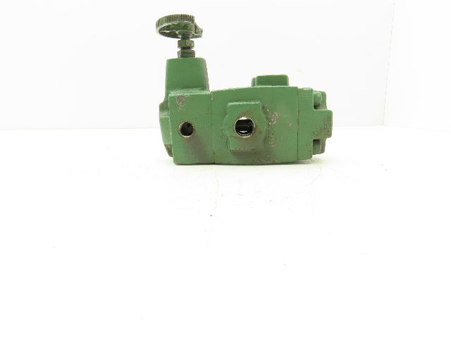 Vickers XT-03-B-20-JA-J Hydraulic 3/8" NPT Manual Pressure Reducing Valve