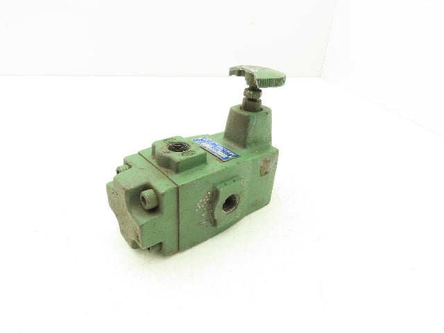 Vickers XT-03-B-20-JA-J Hydraulic 3/8" NPT Manual Pressure Reducing Valve