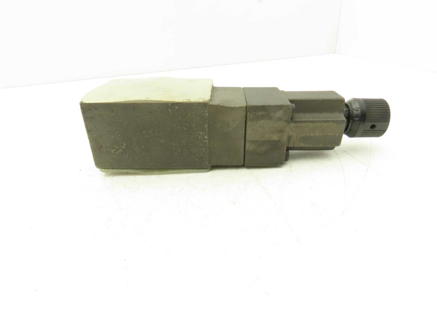 Yuken Kogyo MFP-03-11 Flow Control Valve 16MPa 50L/Min