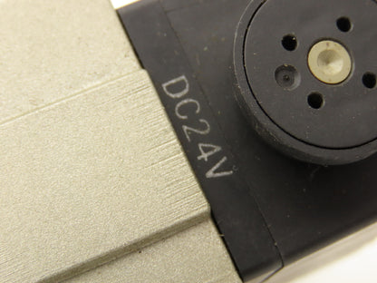 SMC VS7-8-FHG-D-3ZM Pneumatic Air Double Solenoid Valve 24v