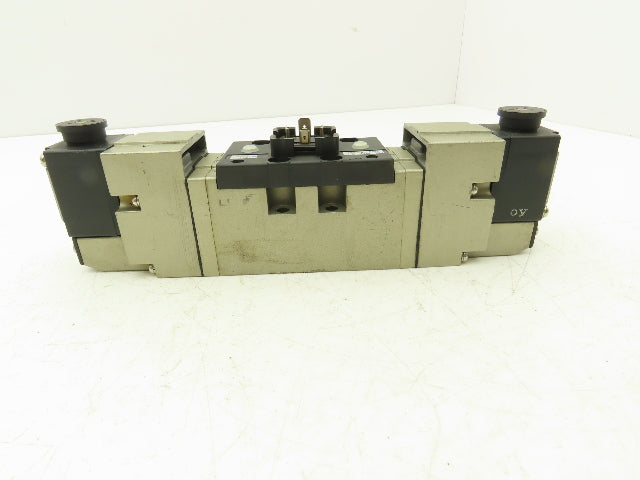 SMC VS7-8-FHG-D-3ZM Pneumatic Air Double Solenoid Valve 24v